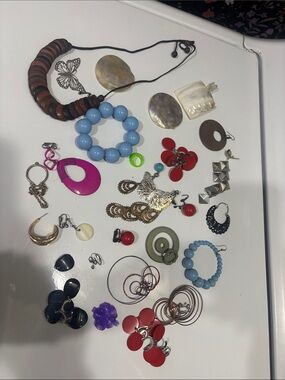 Jewelry / crafting pieces